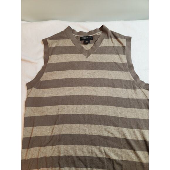 Banana Republic Sweater Vest Mens Small Brown Tan Striped Cashmere Silk V-Neck - Picture 2 of 8